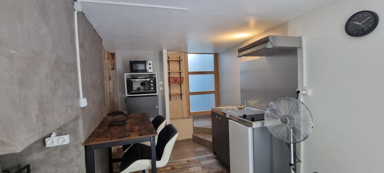 Maison De Village En Provence Avec Terrasse De 33M2 Saint-Roman-de-Malegarde Екстериор снимка